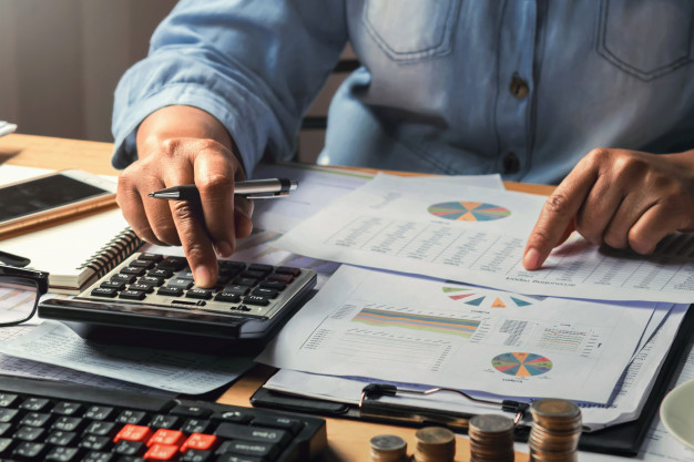 Bulgaria vs. Italy Tax Comparison: Save Up to 60% on Corporate Tax